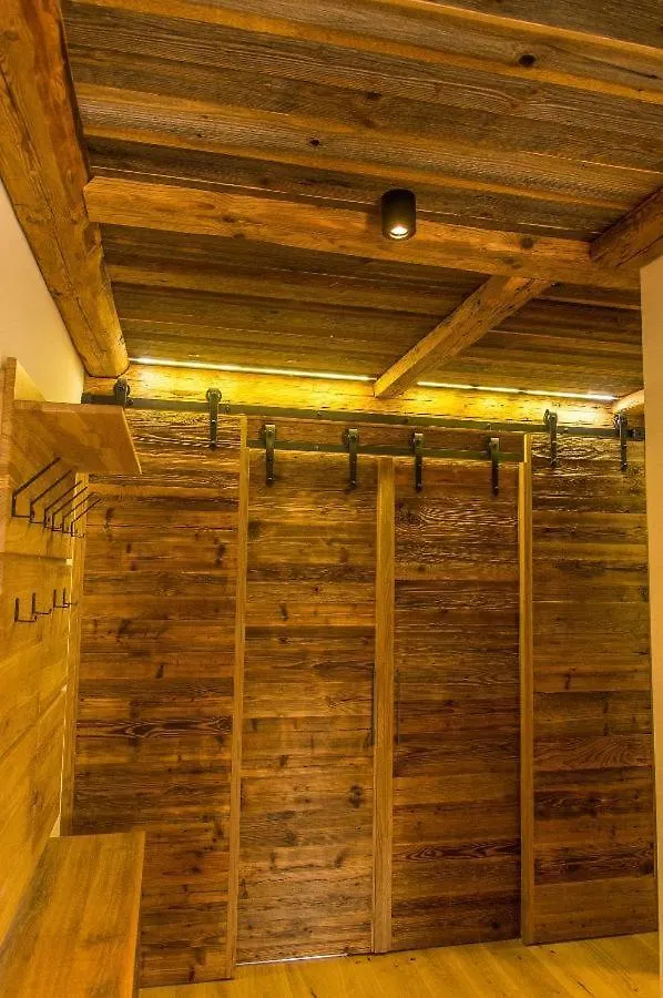 Chalet Am Oelberg Mit Badefass Und Altholzsauna Waldmuenchen